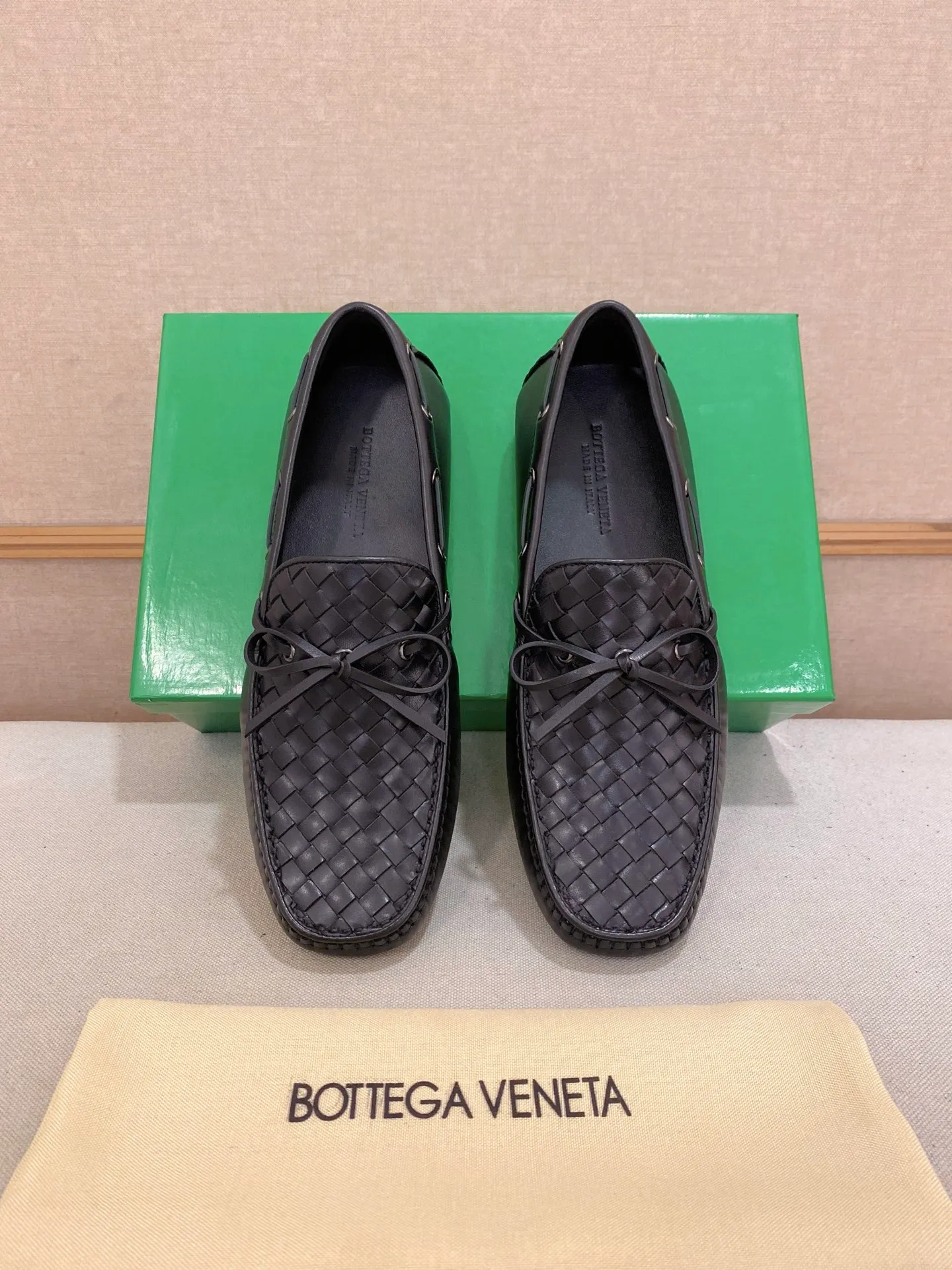 Men's shoes 💰 400💰 (Niu Li + Niu Pad) [BV] latest hot style‼ ️Casual men's shoes, uppers imported first-layer cowhide ➕Full imported cowhide lining✔️Exquisite workmanship, excellent foot feel, special rubber soles✔️, cool and fashionable, the latest fashion, fashionable outsole, hurry up. Code number: 38-44 (can be customized to 37.45, non-refundable)